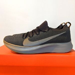 Nike zoom fly flyknit